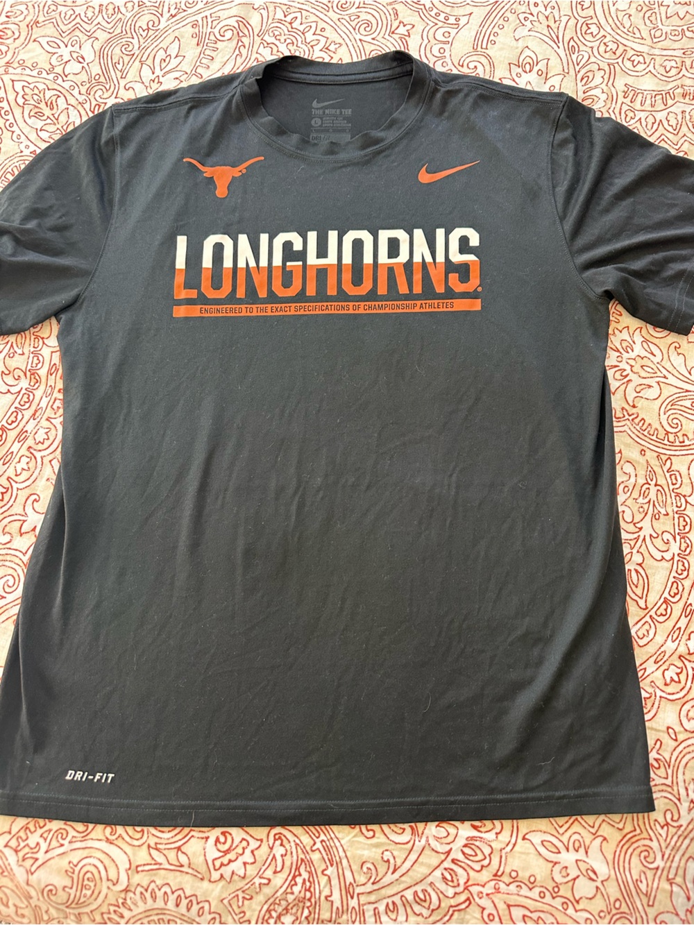 Nike dri fit Longhorns Tshirt